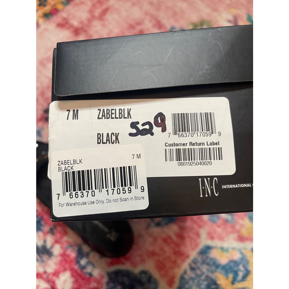 Women's INC Black‎ Sequin Flats Size 7M
Worn once - Picture 6 of 6